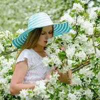 Ilustrasi perempuan yang cantik dan baik/copyright pixabay.com/4557712