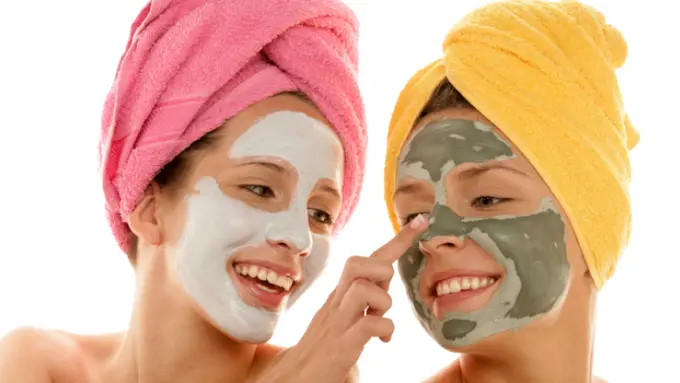 9 Bahan Ekstrem Ini Dipercaya Bisa Bikin Cantik