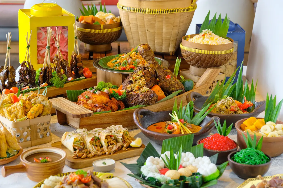 10 Rekomendasi Hotel Mewah yang Sediakan Menu Buka Puasa ala Sultan