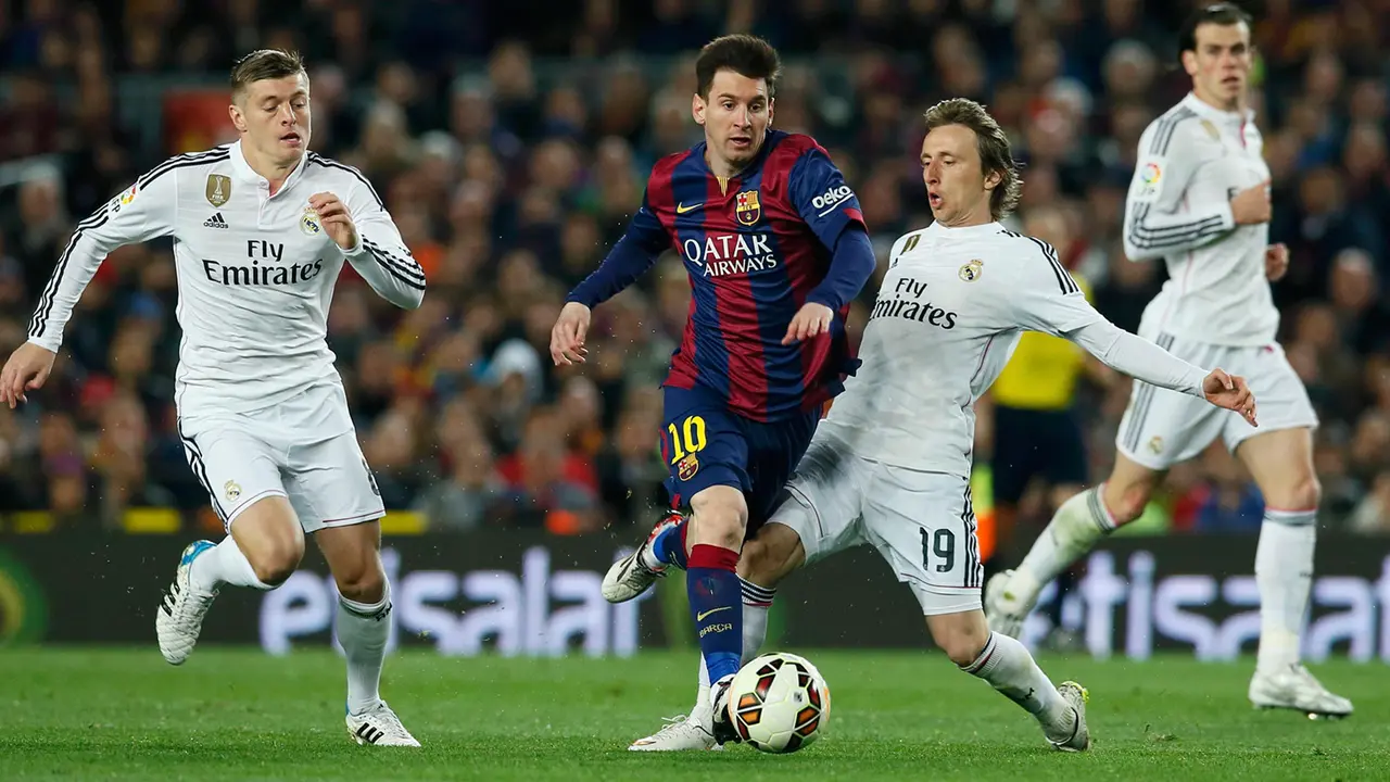 Barcelona Taklukan Real Madrid di Nou Camp
