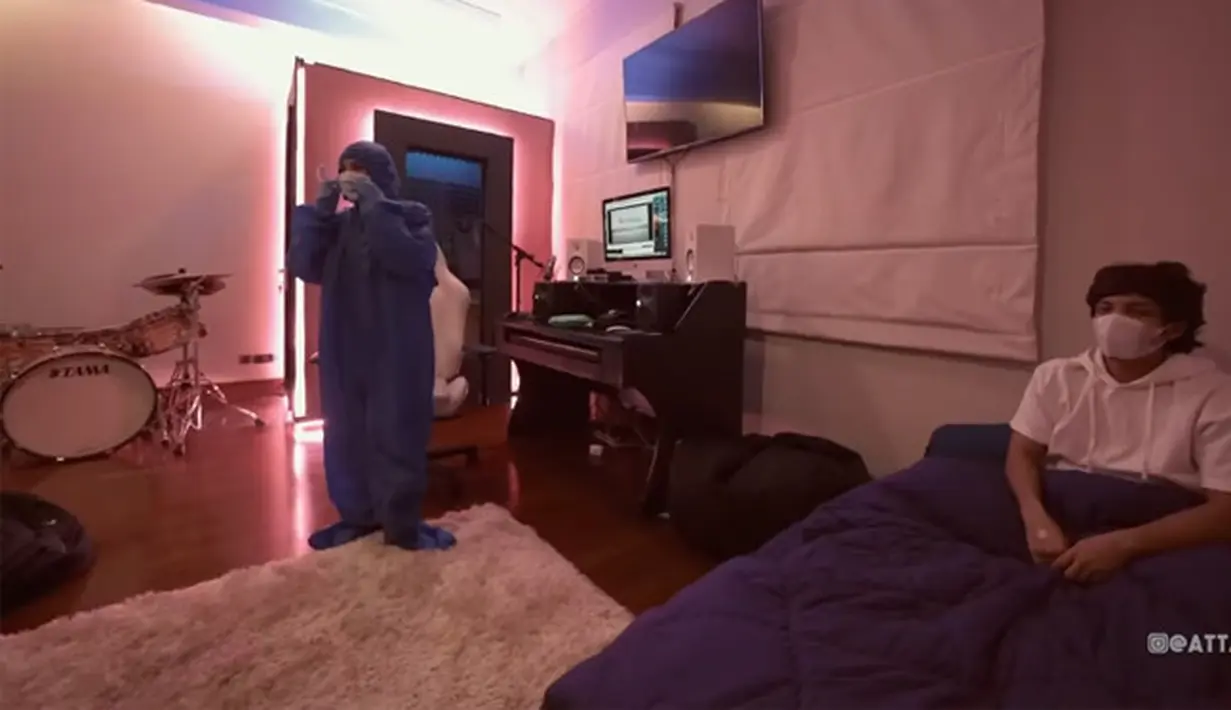 Atta Halilintar dan Aurel Hermansyah (Youtube/ Atta Halilintar)