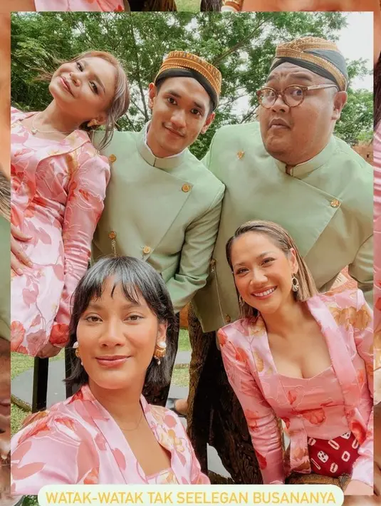 Bridesmaid acara lamaran Vidi Aldiano (Sumber: Instagram/rezachandika)