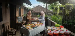Usaha dari Teras Rumah yang Cepat Punya Pelanggan Tetap Model Katering Rumah Skala Kecil / Ilustrasi gambar oleh AI