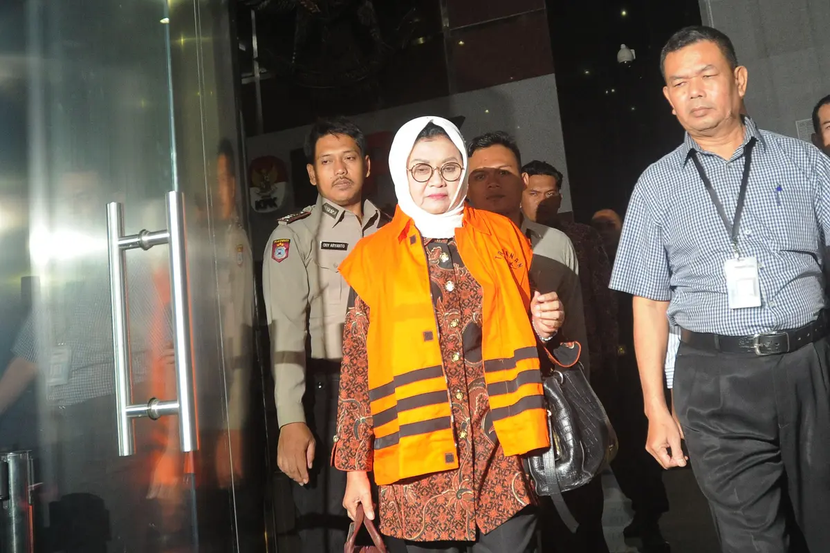 Bupati Subang Imas Aryumningsih