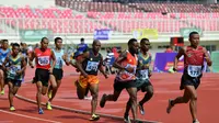 Memasuki hari keempat Peparnas XVI Papua 2021, rekor nasional kembali dicatatkan lewat Rifki Ahmad Soleh yang berhasil meraih medali emas dalam cabor para atletik putra nomor 1.500 meter (T46). (Humas NPC Indonesia)