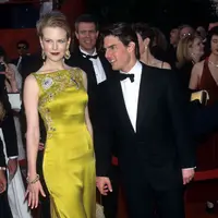 Nicole Kidman dan Tom Cruise (via popsugar.com)