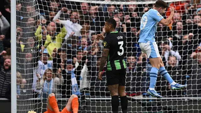 Julian Alvarez - Manchester City Vs Brighton and Hove Albion di Premier League 2023/2024