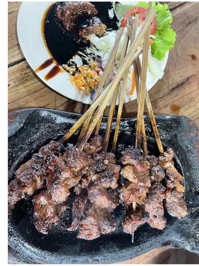 Rekomendasi Warung Sate Legendaris di Salatiga