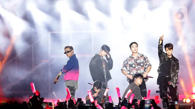 iKON Hapus Dahaga iKONIC di JISPHORIA 2022