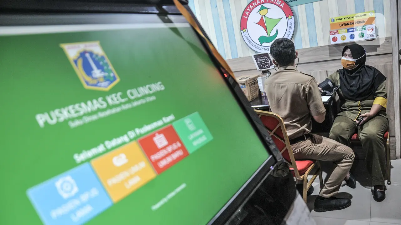 Vaksinasi Dosis Ketiga untuk Tenaga Kesehatan