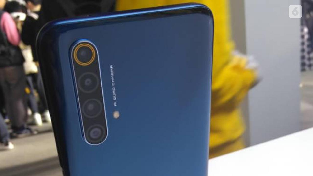 Realme X50 5G. Liputan6.com/Diyah Naelufar