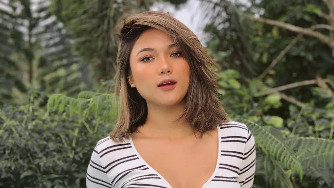 Warna Rambut Pendek untuk Kulit Sawo Matang