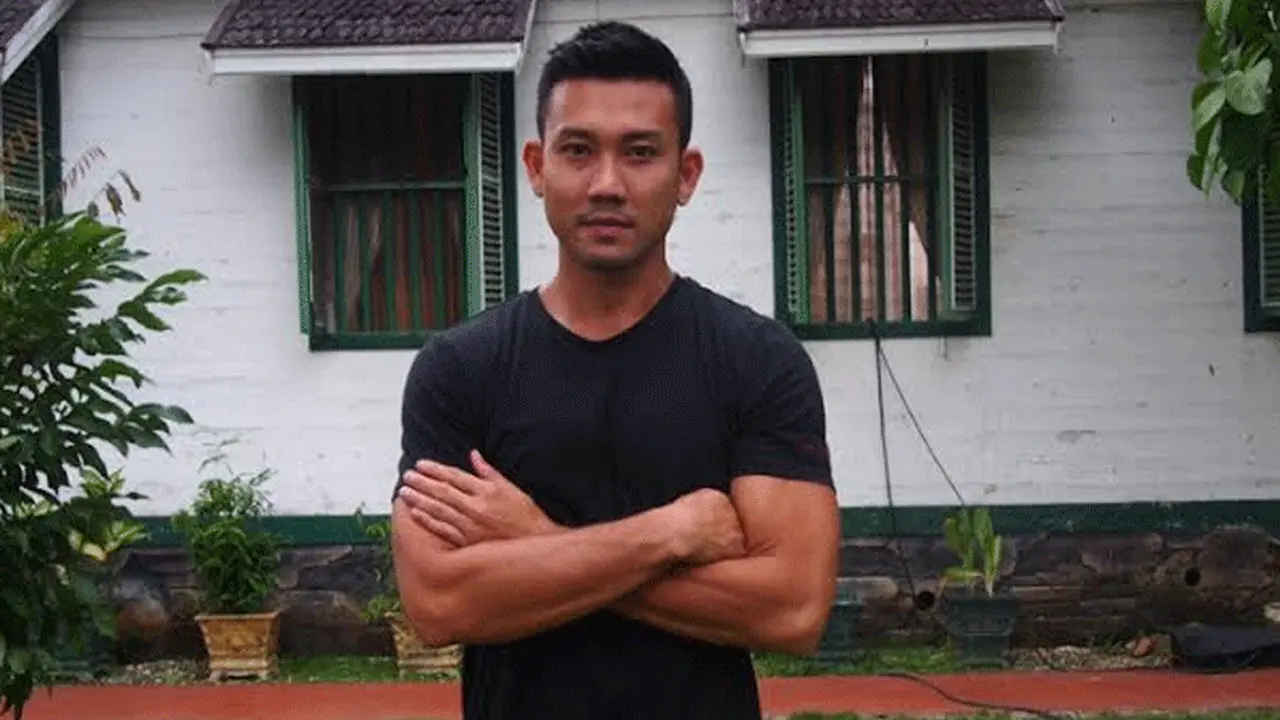 Denny Sumargo
