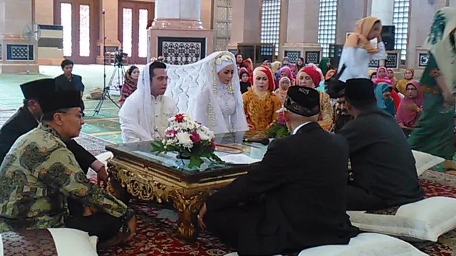 2 Kali Ijab Kabul, Roby Satria Resmi Nikahi Cinta Ratu Nansya