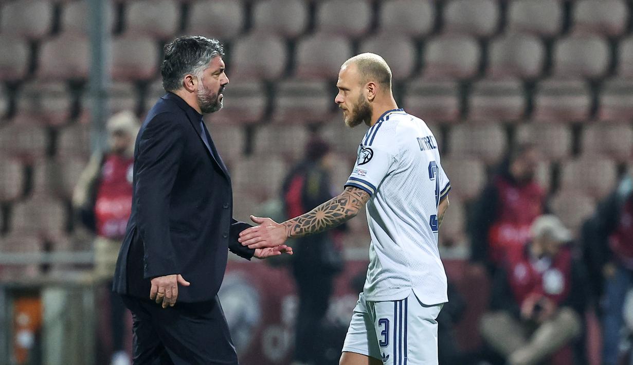 Kekalahan dari Bosnia dan Herzegovina membuat Italia mencatat sejarah kelam dengan gagal tampil di tiga edisi Piala Dunia secara beruntun. (AP Photo/Armin Durgut)