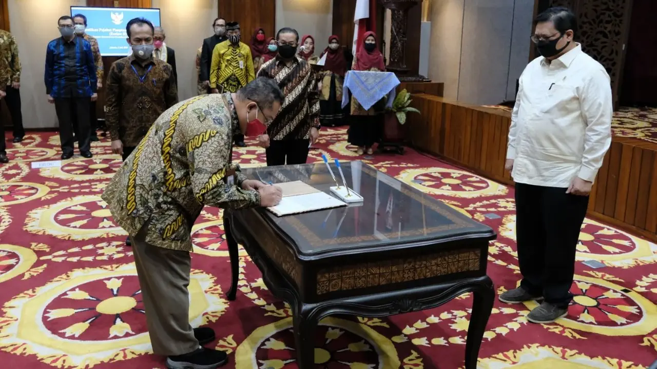 Pelantikan Eselon II Kementerian Koordinator Bidang Perekonomian (cr: Foto: Tubagus/Humas Ekon)