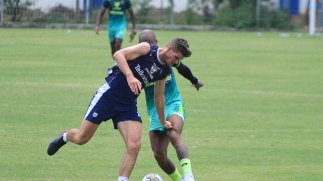 Nick Kuipers dan David Da Silva