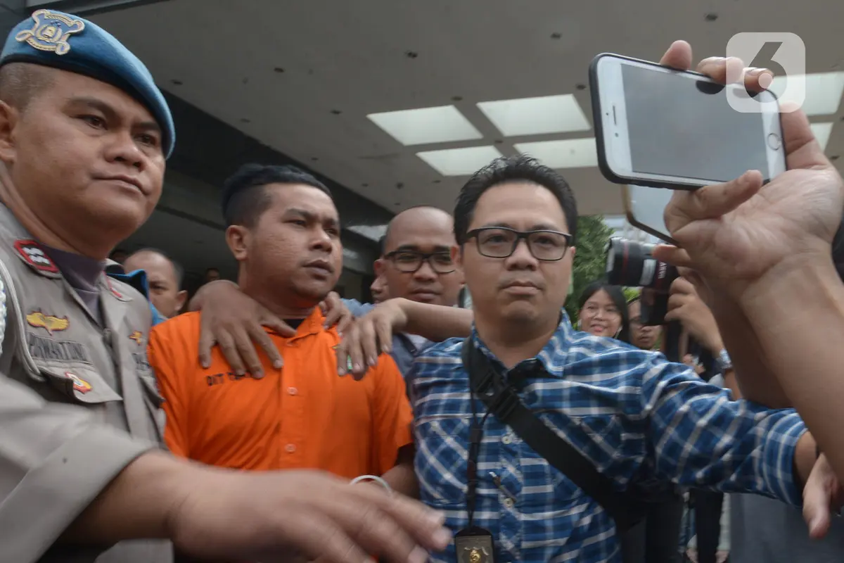 Wajah Tersangka Penyerangan Novel Baswedan