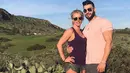 Kemesraan Britney Spears dan Sam Asghari semakin tersorot publik. Keduanya memang sering memamerkan lewat unggahan di akun Instagramnya, namun selain itu ada kabar mengejutkan dari pasangan ini.  (Instagram/britneyspears)