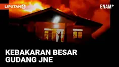 Musibah kebakaran melanda sebuah gudang JNE di daerah Depok Jawa Barat. Senin (12/9) pagi api masih berkobar meski puluhan kendaraan damkar sudah dikerahkan.