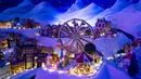Detail pameran desa jahe di Bergen, Norwegia pada 18 November 2019. Pameran tahunan yang populer ini menampilkan ratusan rumah dan struktur lainnya dari kue jahe yang identik dengan perayaan Natal. (Marit Hommedal/NTB scanpix via AP)