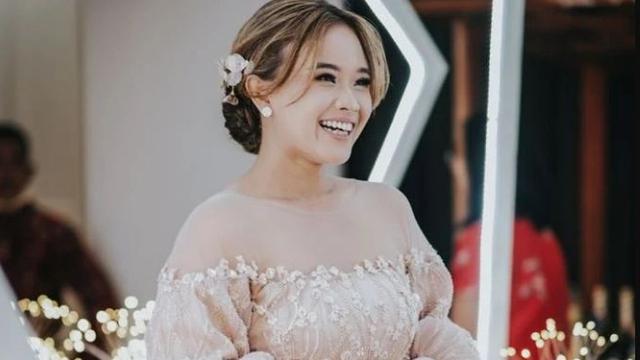 7 Potret Terbaru Winda Viska yang Kini Menetap di Pulau Bintan, Curi Perhatian