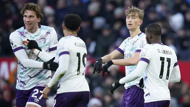 Kekalahan 0-3 MU dari Bournemouth: Pertahanan yang Buruk dan Old Trafford Jadi Tempat Bermain Lawan