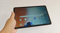 Tampilan Oppo Pad Air yang baru saja diperkenalkan di Indonesia. (Liputan6.com/Agustinus M. Damar)