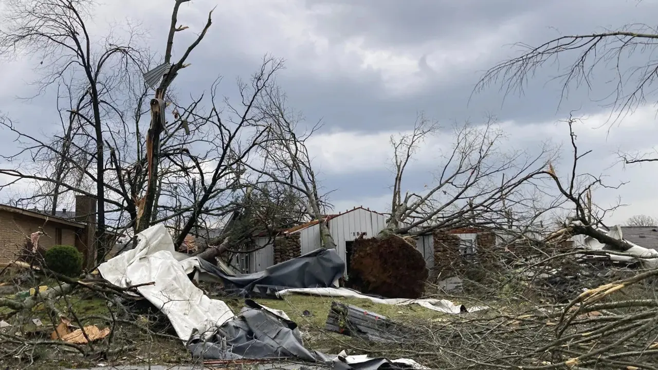 Tornado Landa Beberapa Negara Bagian AS (31/3/2023)
