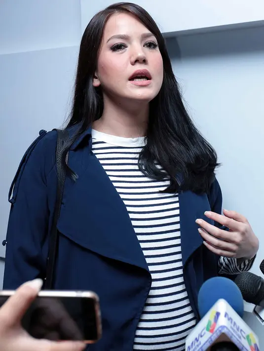 Keduanya melakukan babymoon ke Eropa. Selama dua minggu pemeran 29 tahun dan suami melakukan babymoon ke London dan Amsterdam. (Deki Prayoga/Bintang.com)