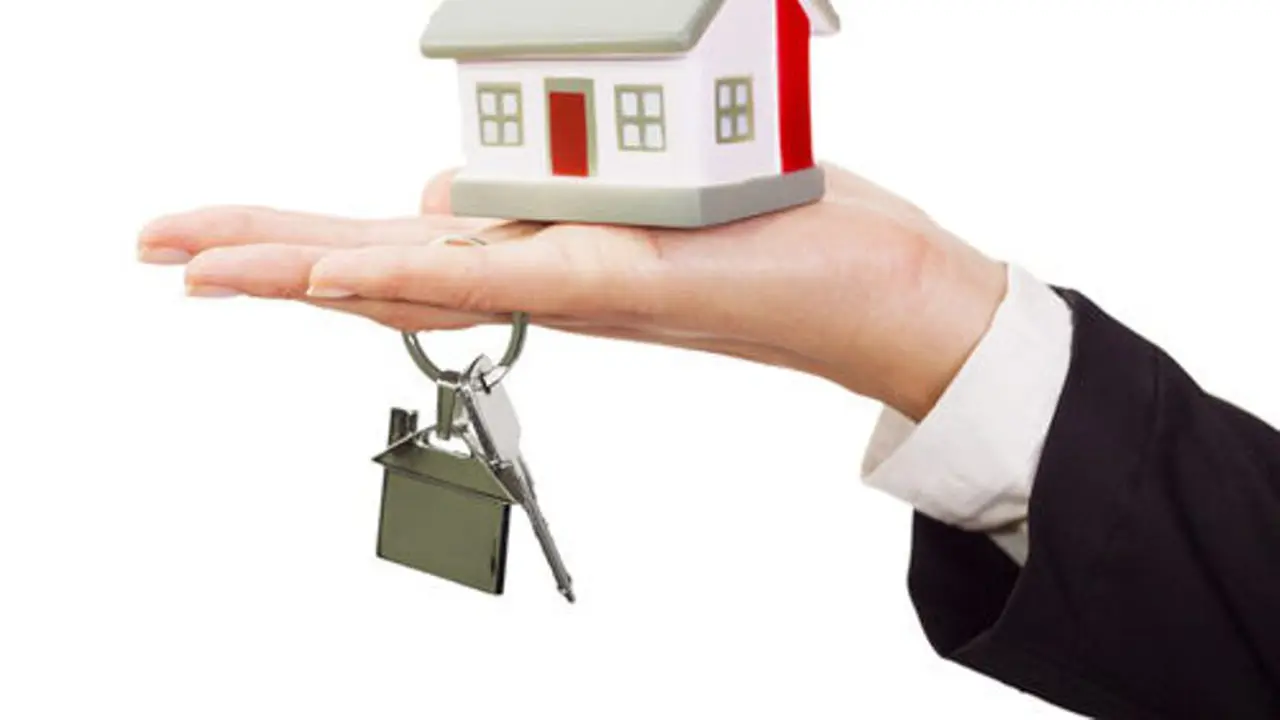 Gaji UMR Bisa Punya Rumah? Bisa Banget! Ikuti 3 Cara Ini