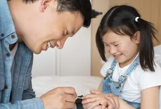 Hari Ayah dan Krisis Kehadiran: Cegah Bahaya Fatherless yang Mengancam Masa Depan Anak./Copyright&nbsp;freepik.com/author/freepik