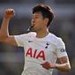 Striker Tottenham Hotspur Son Heung-Min disarankan pindah ke Manchester United atau MU. Dia diyakini bisa melanjutkan kejayaan pemain Korea Selatan di Old Trafford. (Ben Stansall / AFP)