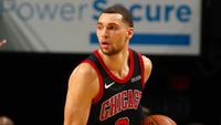 Berita video pemain Chicago Bulls, Zach LaVine, praktikkan social distancing dengan berada di rumah dan menonton pertandingan NBA terbaiknya.