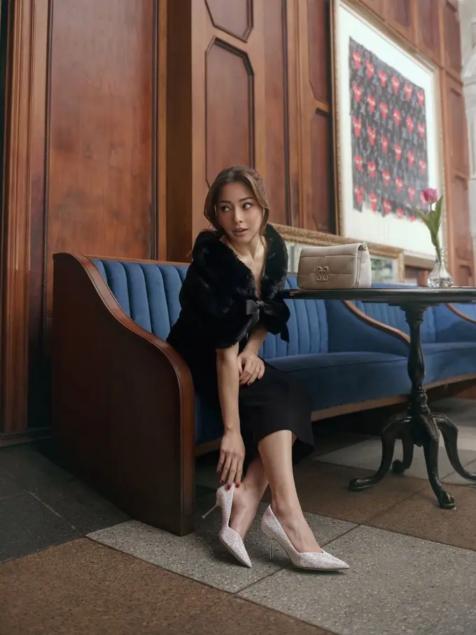 Pilihan outfit simpel namun tetap mewah dari Nikita Willy yang bisa dicoba (Instagram/@nikitawillyofficial94)