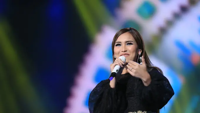[Bintang] Ayu Ting Ting Siap Rilis Single Baru, Kamu Kamu Kamu