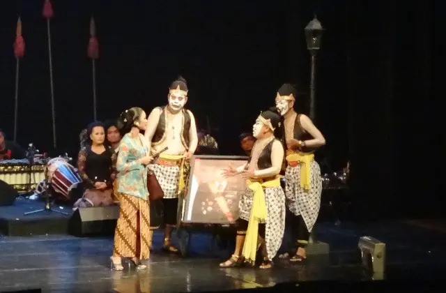 seni budaya
