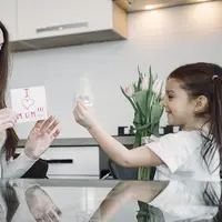 Ilustrasi Berkarya Bersama Anak Credit: pexels.com/Gustavo