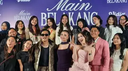 Pemain Series 'Main Belakang Curhat Tantangan Syuting, dari Belajar Padel hingga Bangun Emosi