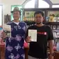 Duta Baca&nbsp;Gol A Gong saat memberikan pelatihan di Sanggar Kegiatan Belajar (SKB) Kabupaten Blora. (Liputan6.com/ Ahmad Adirin)