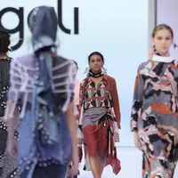 Kedutaan Besar Australia Jakarta gandeng desainer Australia dan Indonesia unjuk gigi di Jakarta Fashion Week 2023. (Dok Pribadi Fimela/Daniel Kampua).