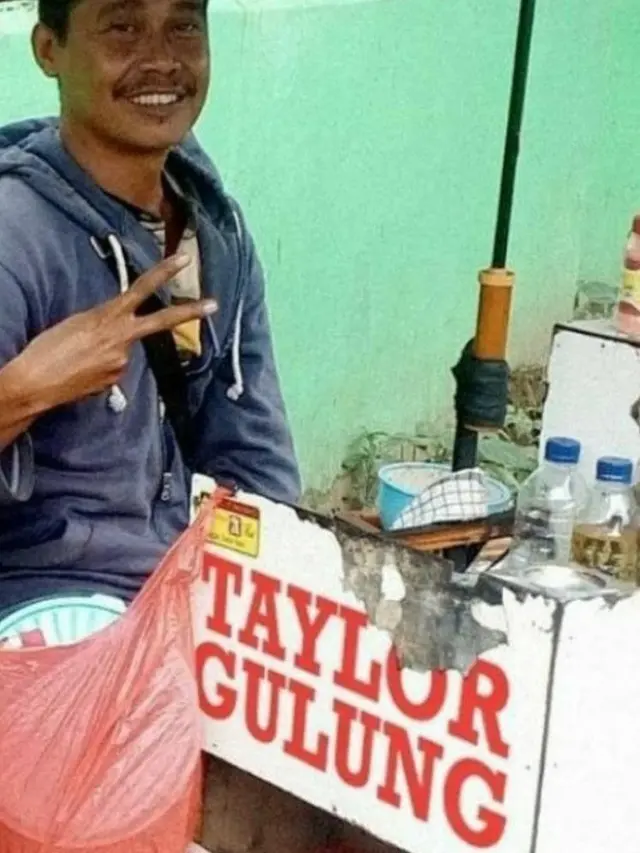 6 Tulisan Nyeleneh di Gerobak Jajanan SD Olahan Telur Ini Bikin Mikir