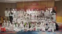 Mengisi Momen Ramadan di Mal Ciputra dengan Jadi Orangtua Asuh Sehari dan Berbelanja Bersama.&nbsp; (Liputan6.com/Henry)