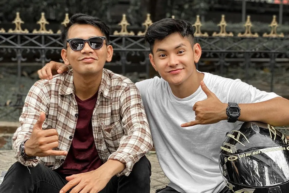 6 Potret Angga Putra Bareng Pemain Anak Jalanan Reborn, Karakter Masih Melekat