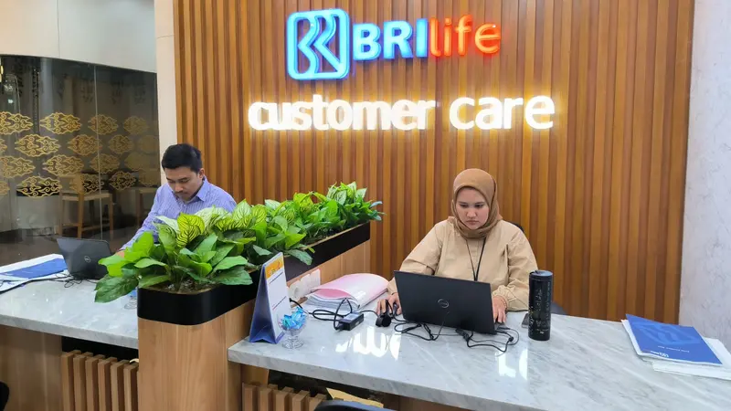 PT. Asuransi BRI Life meluncurkan produk baru yang ditujukan bagi nasabah prioritasnya, yakni Asuransi Aman Optima Sejahtera (AMORA).