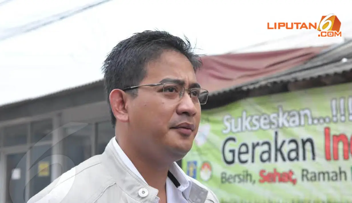  Brotoseno menuturkan jika Angelina Sondakh yang mengeluh tidak enak badan dan sedikit pusing (Liputan6.com/Panji Diksana)