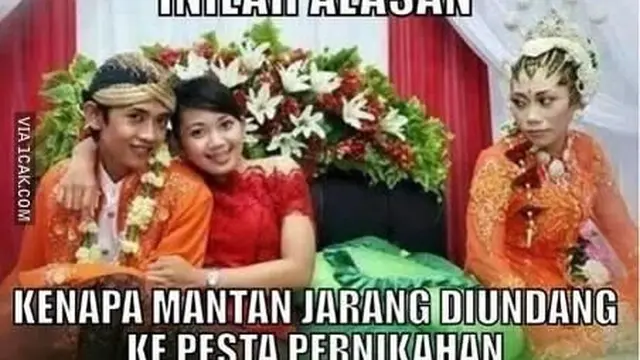 7 Potret Nyeleneh Kalau Undang Mantan di Pernikahan Ini Bikin Geleng Kepala