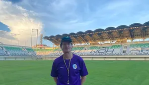 Pieter Huistra Keluhkan Keputusan VAR, Minta Ofisial Pertandingan Evaluasi Diri setelah PSS Takluk dari Persik