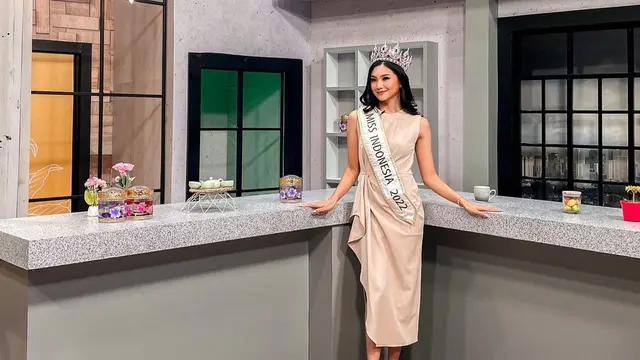 Miss Indonesia 2022 Audrey Vanessa (https://www.instagram.com/p/CkijuLtPT4h/)