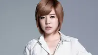 Sunny `Girls Generation` Idola yang Pantas Dibanjiri Coklat